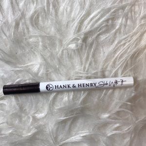 Hank & Henry slick with it liquid eyeliner